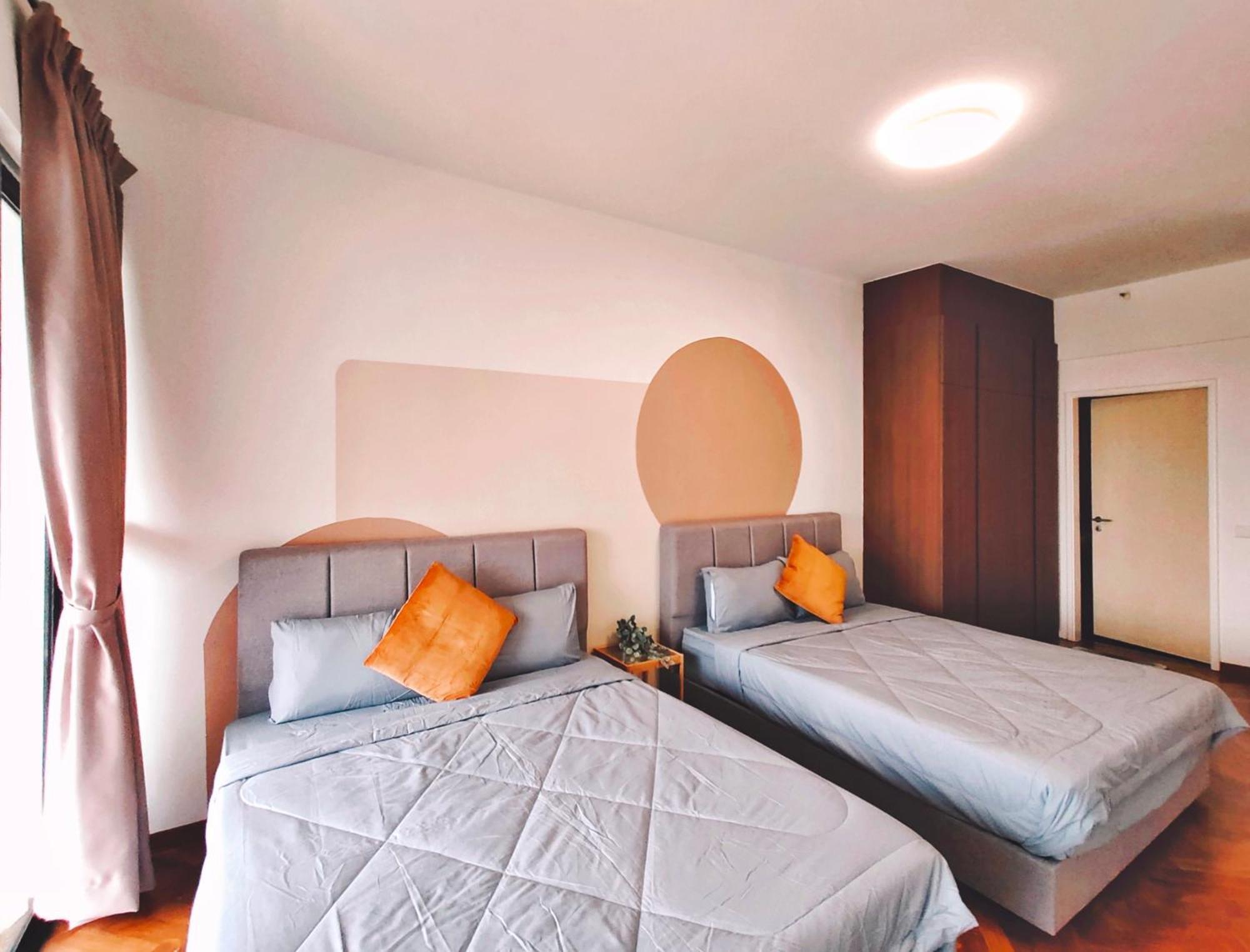 The Landmark By Katana 3Br To 4Br Luxury Seaview Landmark Homestay At Gurney 15-16Pax 无敌海景套房 Tanjung Tokong Exterior photo