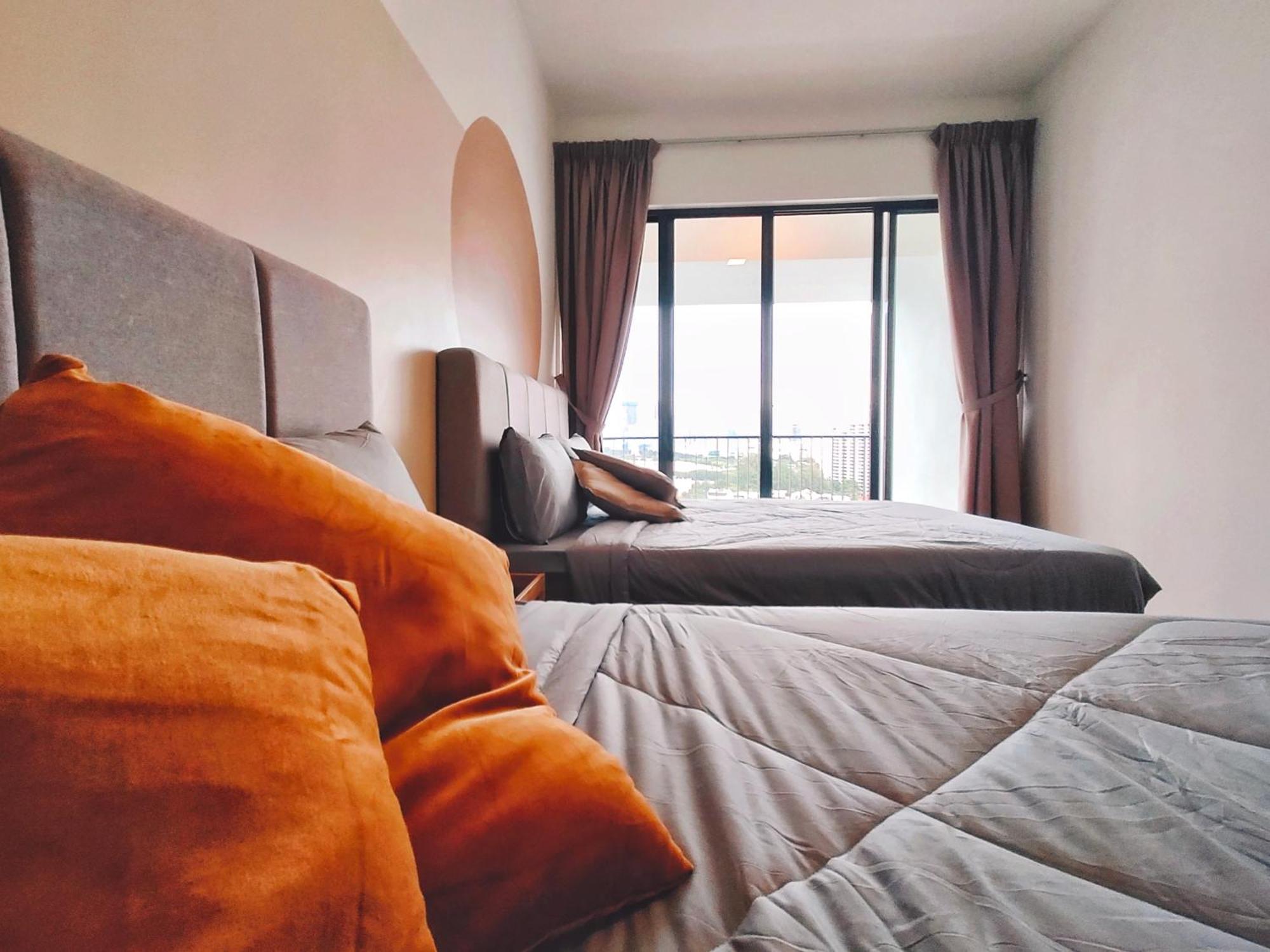 The Landmark By Katana 3Br To 4Br Luxury Seaview Landmark Homestay At Gurney 15-16Pax 无敌海景套房 Tanjung Tokong Exterior photo