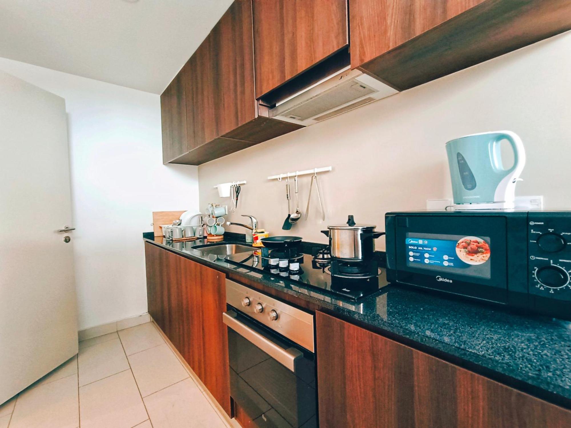 The Landmark By Katana 3Br To 4Br Luxury Seaview Landmark Homestay At Gurney 15-16Pax 无敌海景套房 Tanjung Tokong Exterior photo