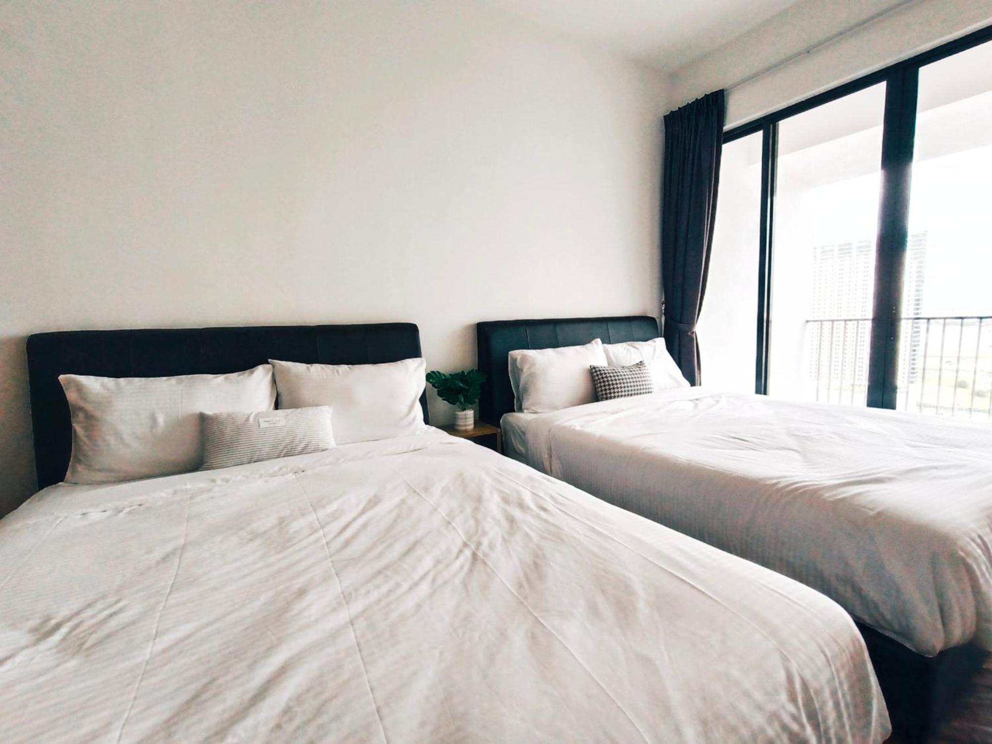 The Landmark By Katana 3Br To 4Br Luxury Seaview Landmark Homestay At Gurney 15-16Pax 无敌海景套房 Tanjung Tokong Exterior photo